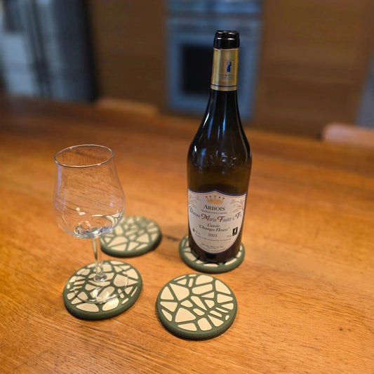 L'art de la table réinventé : Quand le motif Voronoi s'invite sur vos dessous de verre